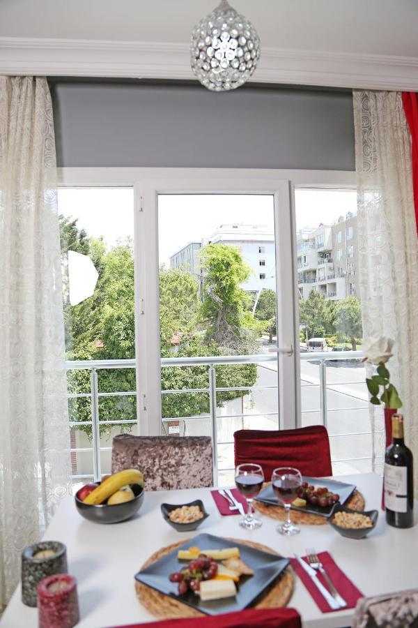 Memory Suites บูยูกเชกเมเช ภายนอก รูปภาพ