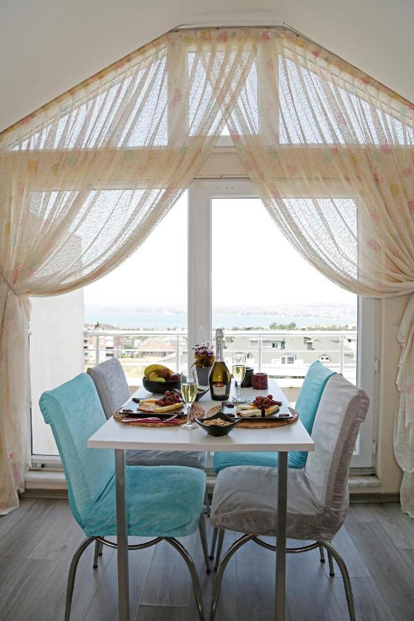 Memory Suites บูยูกเชกเมเช ภายนอก รูปภาพ